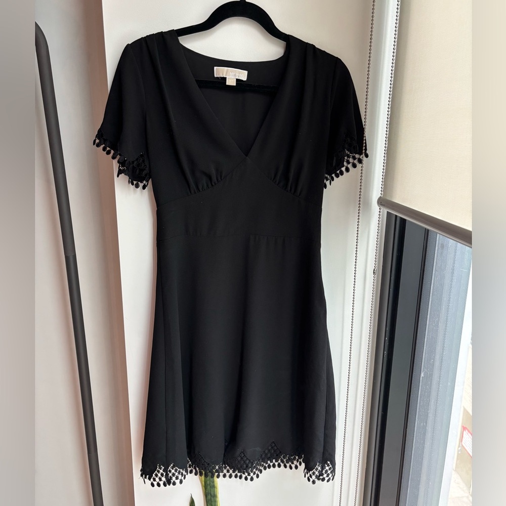 MICHAEL Michael Kors | Black V-Neck Dress